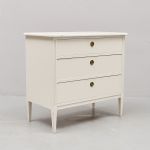 1208 8348 CHEST OF DRAWERS